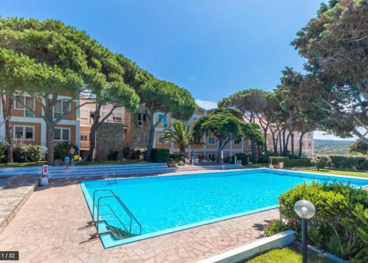 Casa Azzurra Residence Gallo Di Gallura location