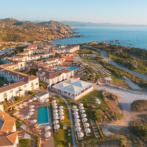 Resort Mangia's Santa Teresa Sardinia, Curio Collection By Hilton, Santa Teresa di Gallura